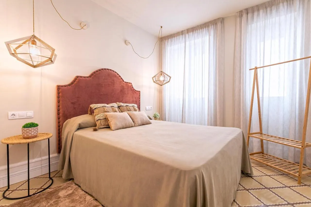 Genteel Home Recogidas Granada Apartment